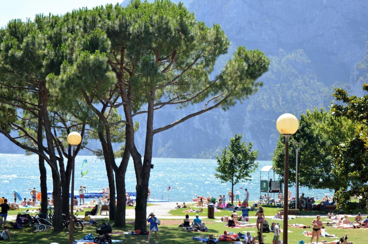 Appartement Balcone Sul Lago Riva del Garda Luaran gambar